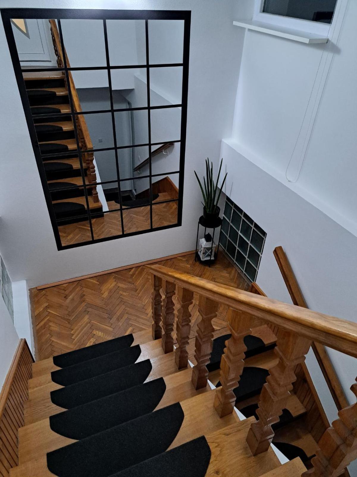 Apartmani Habibi Jalzabet Eksteriør bilde